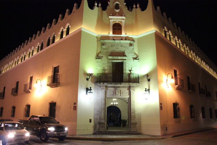 Firman convenio de colaboración entre el Congreso de Yucatán y la UADY